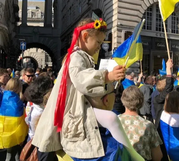 children-ukraine-protest