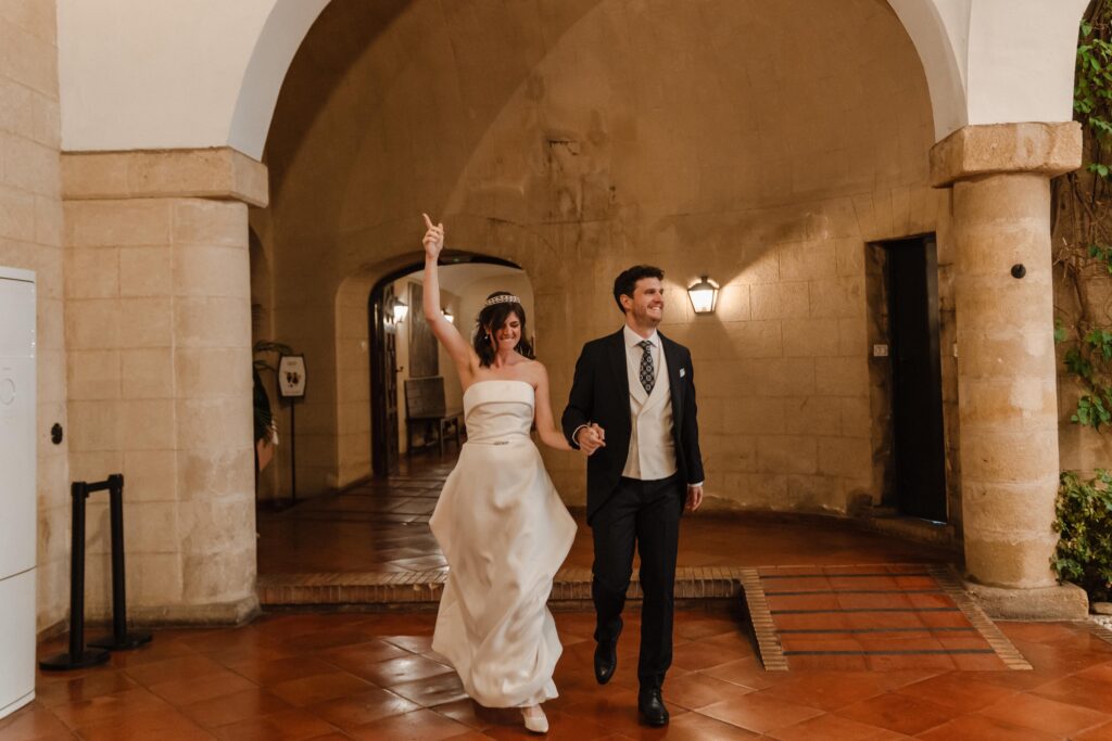 Wedding day couple happy hannah duncan